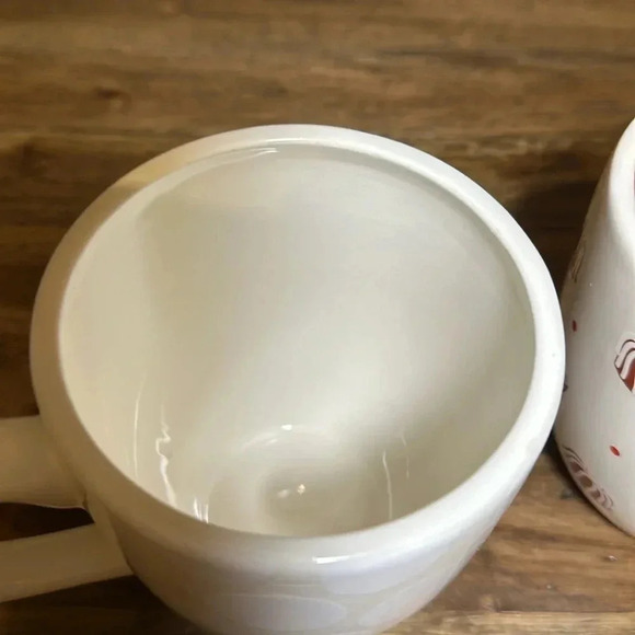 2 PC Coton Colors Mugs/Nothing Bundt Cakes Red Velvet Kind Of Day Cups - Picture 8 of 11